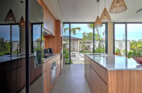 Singakerta Villa | 6BR Villa Manoe Pais a Sanctuary in Lush Ubud's RiceFields