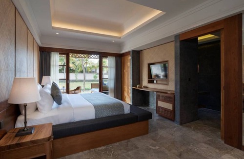 Ubud City-Centre Resort | Adiwana Room with Rice field View