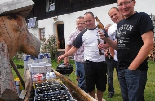 Gloednitz House | Alpine hut, secluded location, family vacation, party campfire, fishing view of the valley