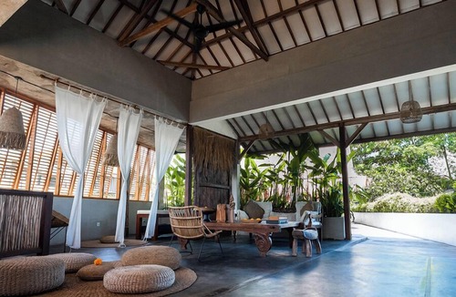 Pererenan Hotel | AMAR Beach Boutique Hotel