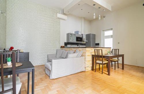 Terezvaros House | Andrássy Chic Apartment