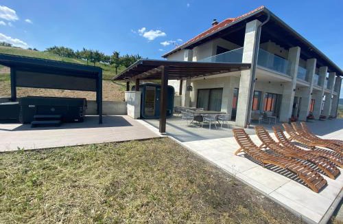 Ratka Bed & Breakfast | Angyal Villa