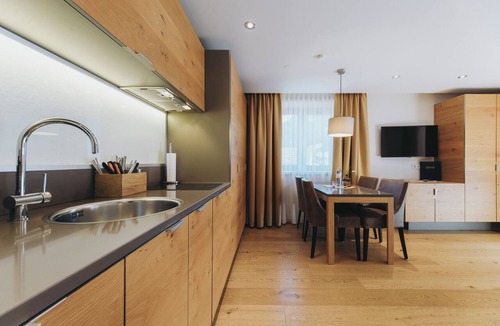 Lech am Arlberg Apartment | Apart-Hotel Laurus
