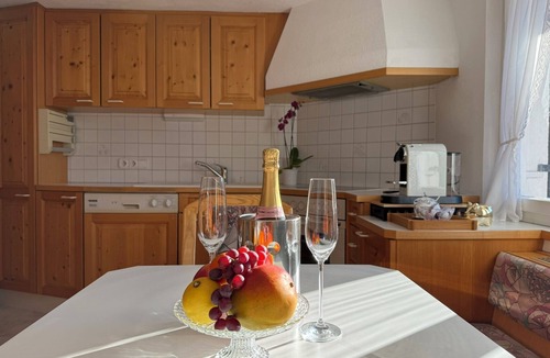 Krumbach Apartment | Apartment 'Central Home with Balcony' with Private Garden, Balcony and Wi-Fi