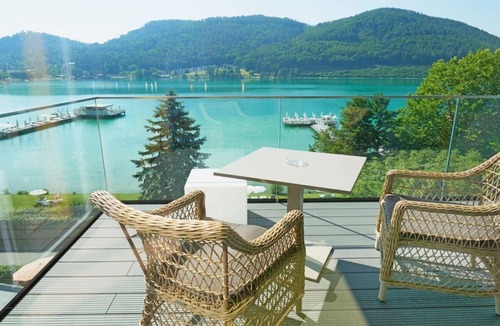 Klopein am Klopeiner See House | Apartment in the garden house HP - Amerika-Holzer Hotel Resort