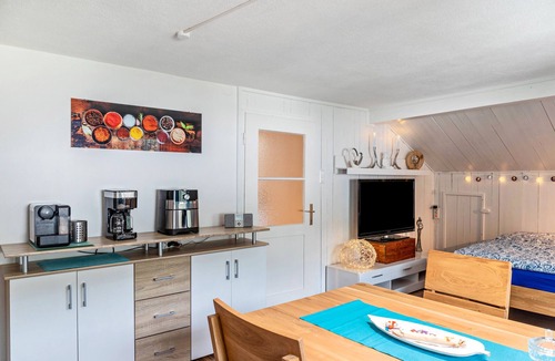 Prutz Apartment | Apartment 'Montana Amor' with Mountain View, Balcony and Wi-Fi