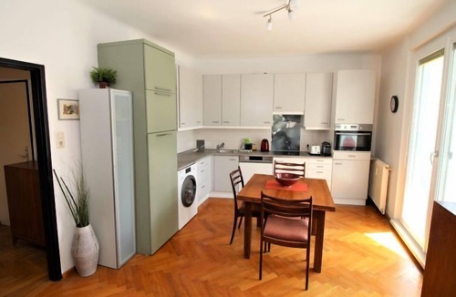 Innere Stadt Apartment | Apartment Opera by Interhome