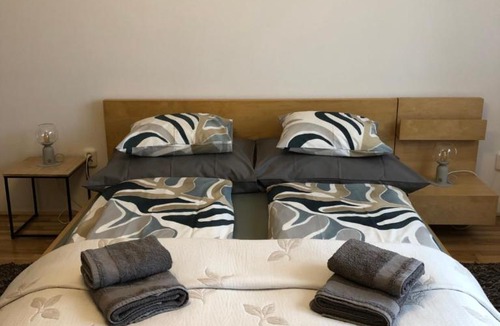 Lagymanyos Apartment | Apartment with nice VIEW and BALCONY - near the metro