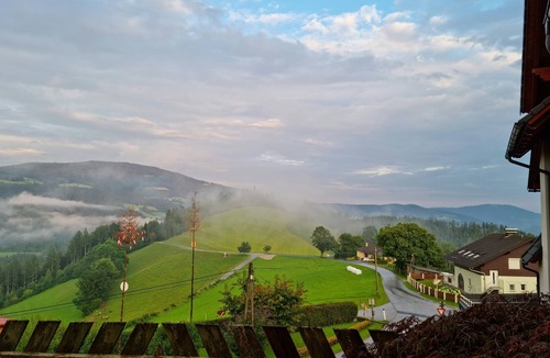 Koglhof Apartment | Apartments Perhofer - The family-friendly farm in Styria!