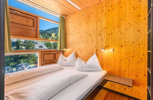 Donnersbach Apartment | Appartment Nr. 5, 2 Schlafr., Du., WC - Long Stay - "holzboxen" Planneralm Alpin Appartements