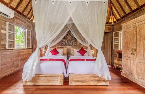 Lodtunduh Resort | Aswanaya Villas & Suite