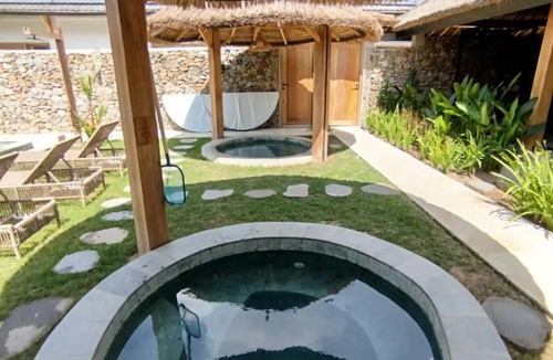 Sekongkang Resort | Baha Baha Villas West Sumbawa - Sk8, Gym, Sauna & Spas Hot & Cold, Bar & Restaurant