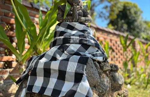 Bayan Hotel | Balé Sebaya - Bungalows Café Nature