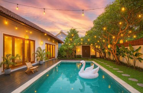 Berawa Villa | Bali Canggu 3BR Paradise Villa 5min ride to Beach and Finns
