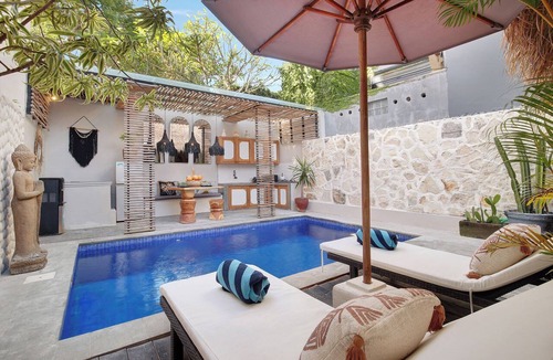 Dyanapura House | Bali Seminyak Beach Bungalow Loft Style #2 - walking distance to beach