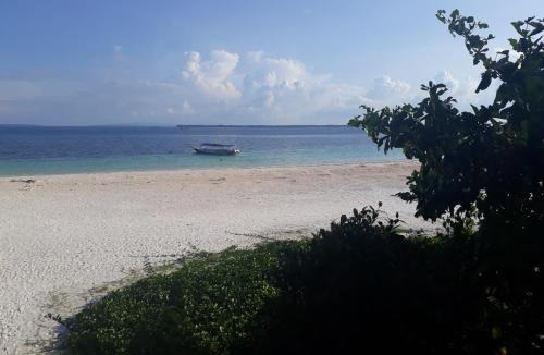 Bira Resort | Bara Beach Bungalows