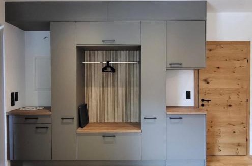 Rietz Apartment | Barger Apartment