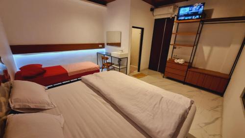 Semarang Hostel | Batik Inn Semarang