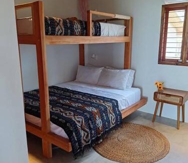 Hu'u Villa | Batu Bulat Villa Lakey Peak