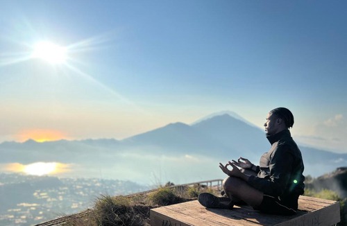 Songan Cabin | Batur Cliff Panorama