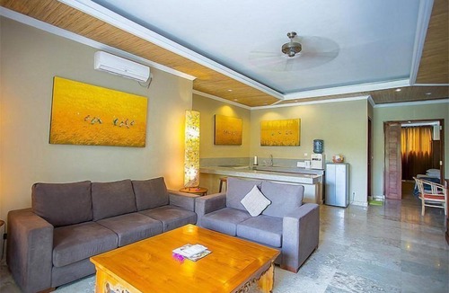 Candi Dasa Apartment | Bayshore Residence