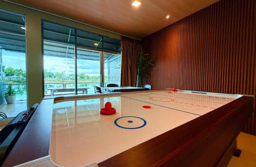 Batam Villa | BBQ,Canoe,KTV, Up to 15 Pax, Entire Villa
