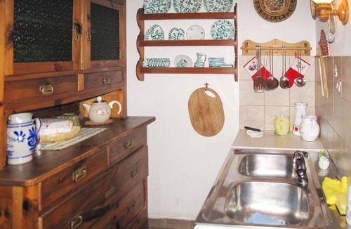 Treffen Villa | Beautiful apartment in villa for 4 guests with WIFI, TV, patio and pets allowed