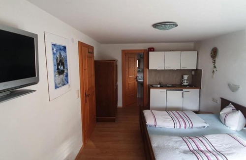 Gerlosbergeben Apartment | Beautiful Apartment in Zell am Ziller with Balcony