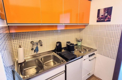 Sankt Urban Apartment | Beautiful apartment for 4 guests with WIFI, pool, TV and balcony