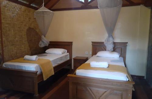 Labuhan Pandan House | Bidara Cottage