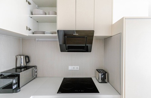 Favoriten Apartment | Blueground | Favoriten, jacuzzi, nr Belvedere