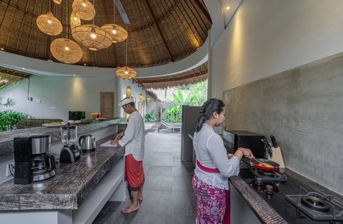 Melayang Villa | Brand new Luxury 3BR villa Ethnic Ubud #4