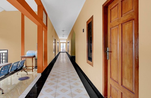 Yogyakarta House | Budget-Friendly Twin Stay w/Free WiFi