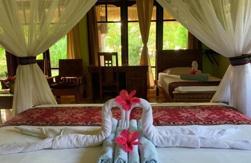 Maumere Bed & Breakfast | Budi Sun Resort
