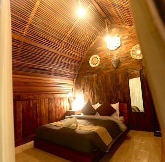 Kedisan Cabin | Bukit Delapan Glamping & Coffee