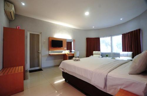 Klojen Hotel | Buring Residence By TOS Malang