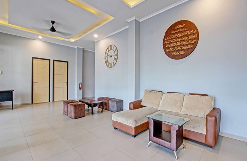 Semarang Hotel | Capital O 91377 Mk Prime Syariah