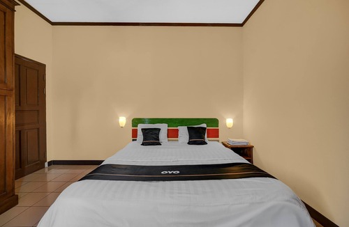 Ciloto Hotel | Capital O 95142 Villa Mutiara Cisarua