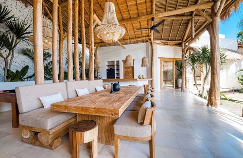 Jimbaran Villa | Casa Asachai: connected 7bdrs bohemian retreat