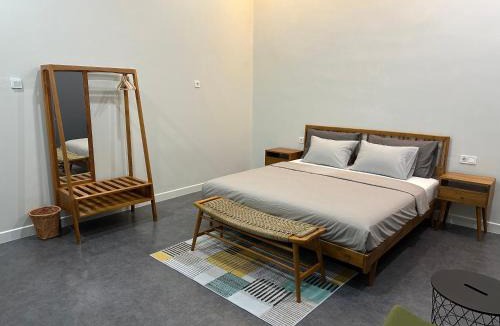 Condongcatur Hotel | Cendhani Raras Gallery