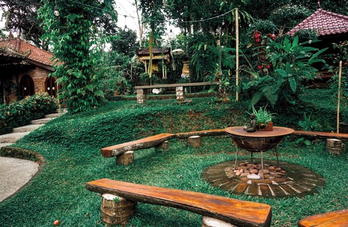 Selemadeg House | Charming Family Bungalow in the treetops at Sarinbuana Eco Lodge