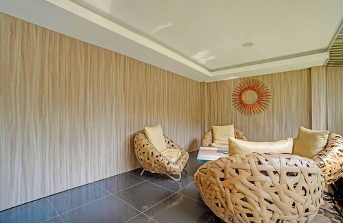 Dinoyo Hotel | Collection O Bwalk Hotel Malang