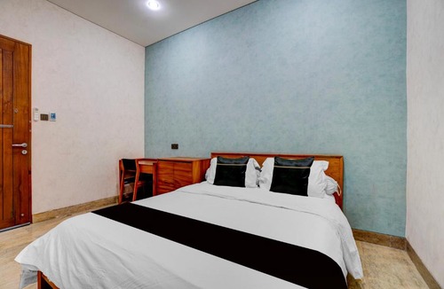 Binong Hotel | Collection O near Universitas Pelita Harapan formerly Ohana Residence Karawaci