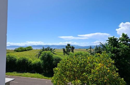 Hu'u Bed & Breakfast | Compass Homestay