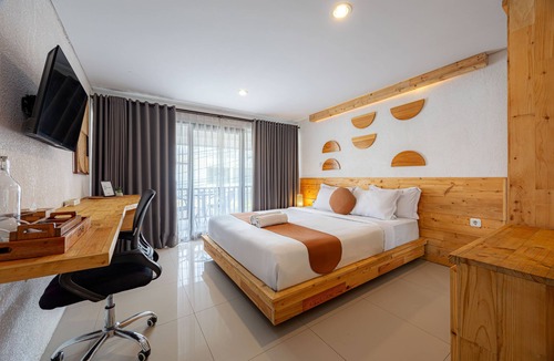 Tumbak Bayuh Hotel | Cove Wong Village