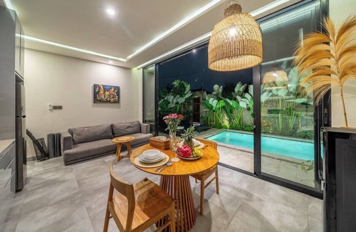 Pejeng Kawan Villa | Cozy 1BR in Ubud's Heart w Large Pool+Jungle View3