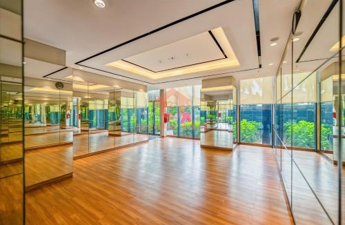 Jakarta Apartment | Cozy 1BR Southgate Apt Gym, Pool Wi-Fi