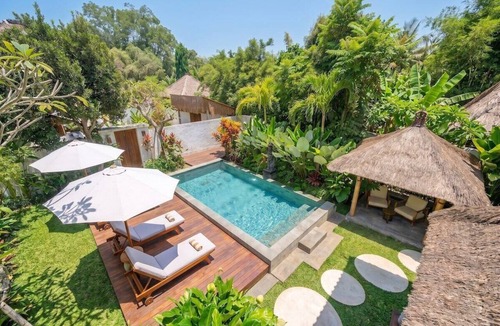 Penestanan Villa | Cozy 3BR Villa in Ubud w Garden Bath, Pool & Patio