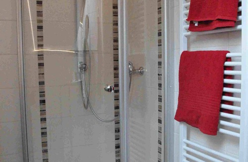 Reichenau an der Rax Apartment | Cozy apartment on the farm - perfect for families with children