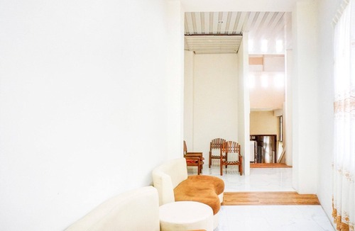 Banda Aceh House | Cozy Double Escape in Indonesia with Free WiFi